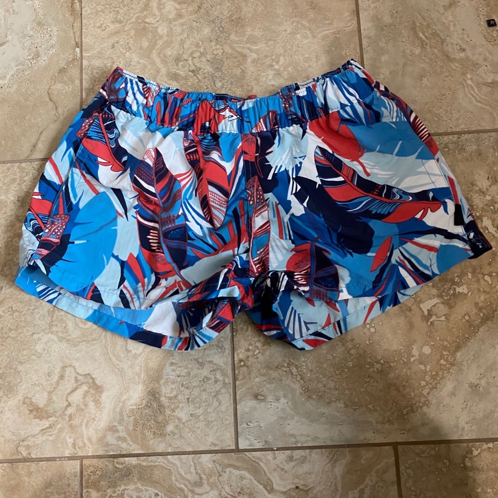 Patagonia Barely Baggie shorts
